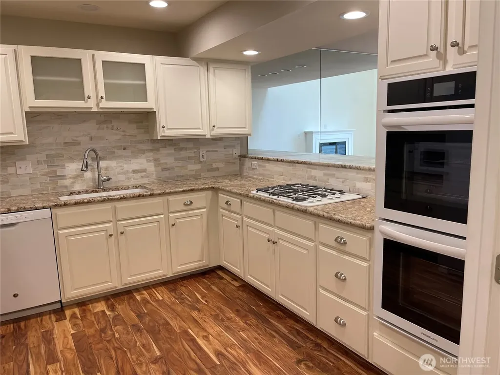 2426 James Place Langley WA 98260