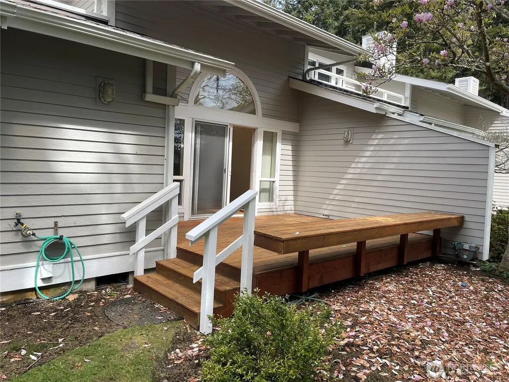 2426 James Place Langley WA 98260