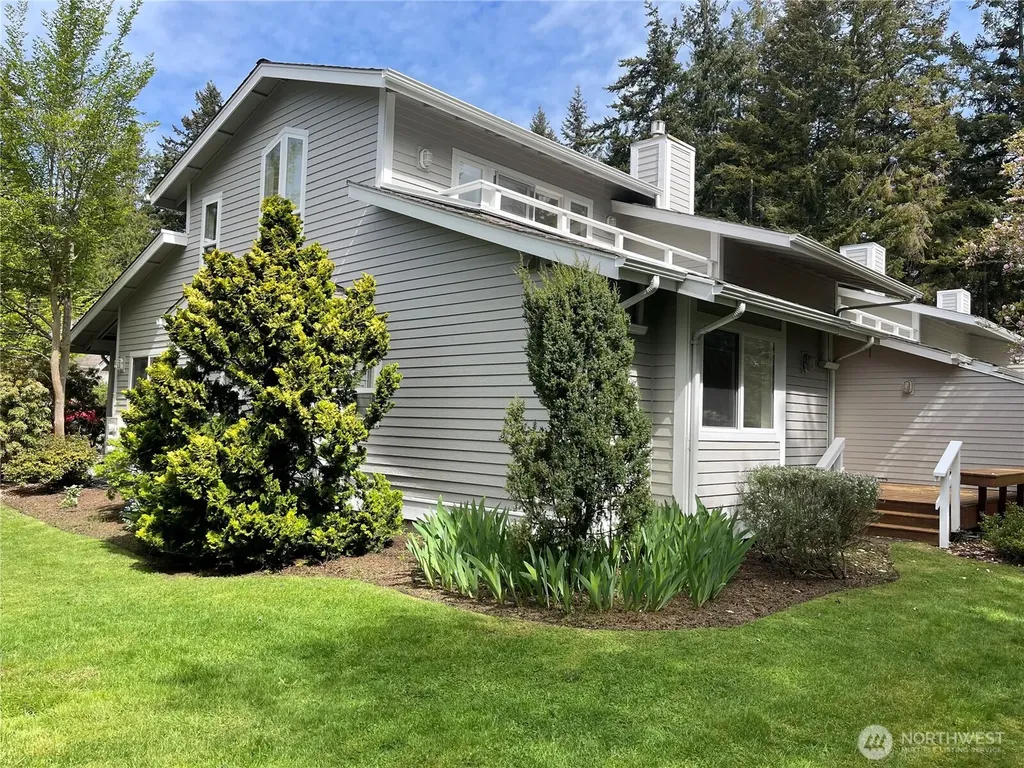 2426 James Place Langley WA 98260