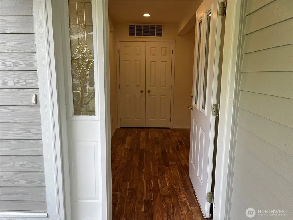 2426 James Place Langley WA 98260