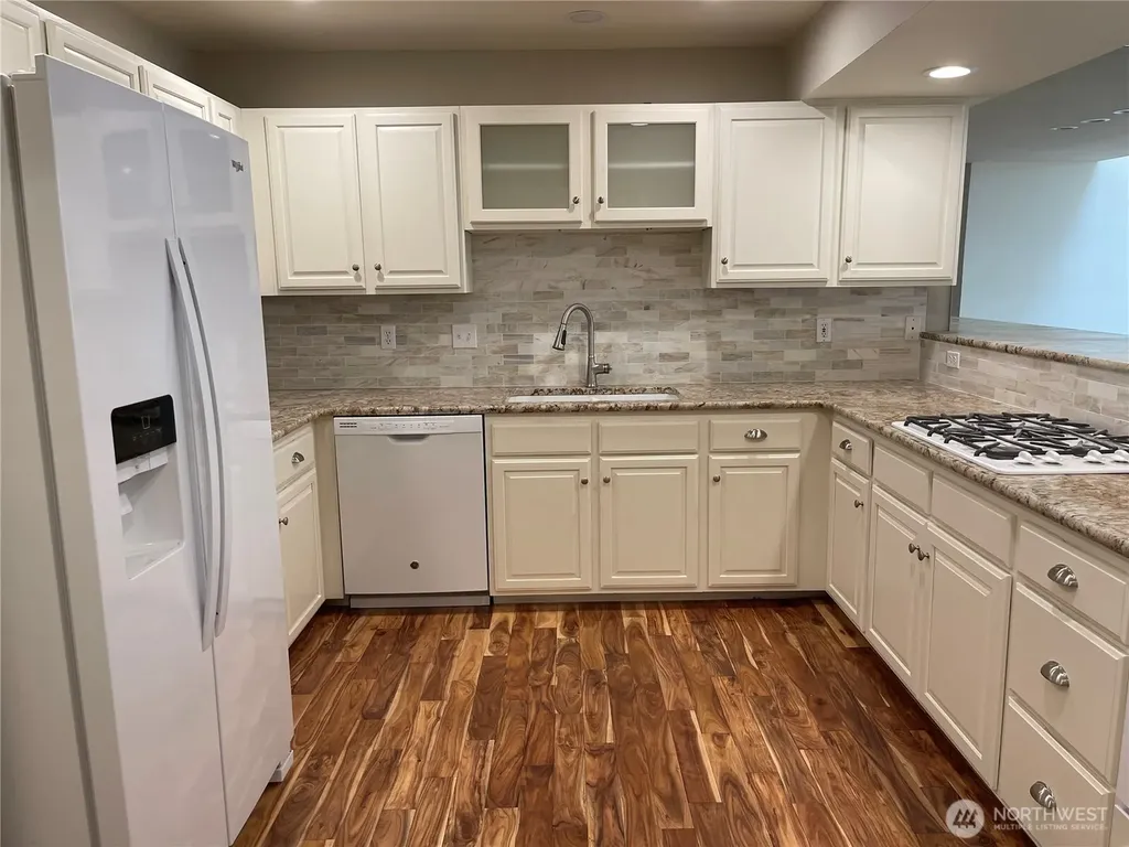 2426 James Place Langley WA 98260