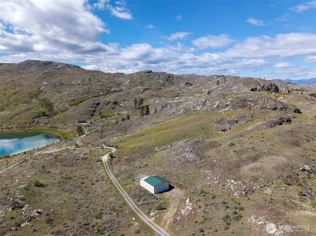 26 Alkali Lake Road Riverside WA 98849