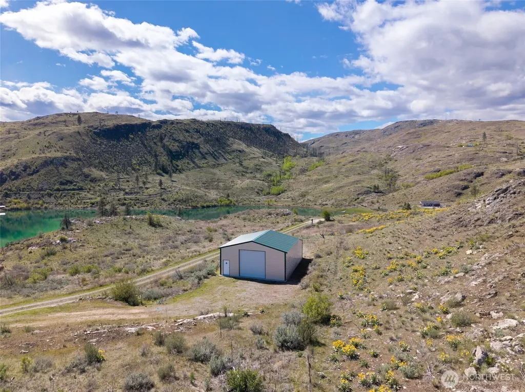 26 Alkali Lake Road Riverside WA 98849