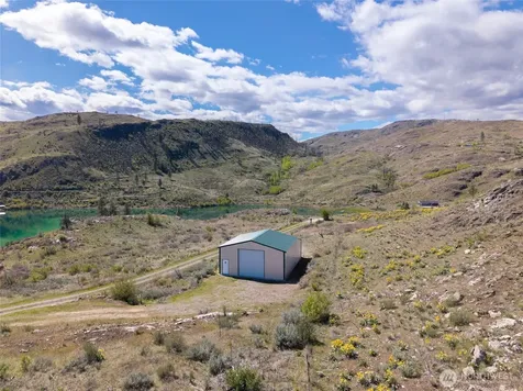 26 Alkali Lake Road Riverside WA 98849