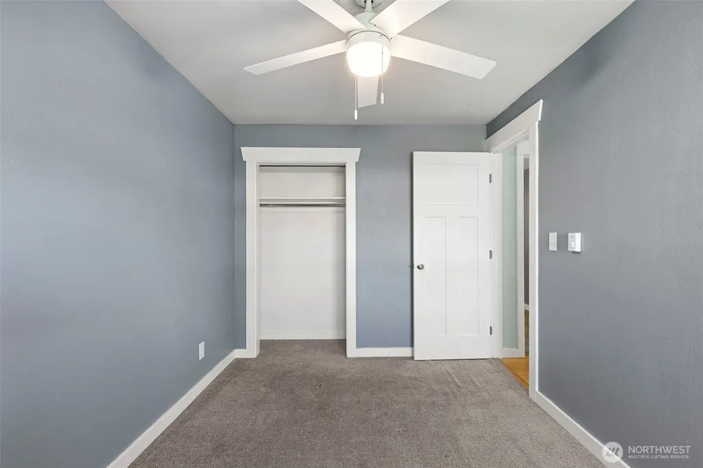 2712 Hefner Avenue Bremerton WA 98310