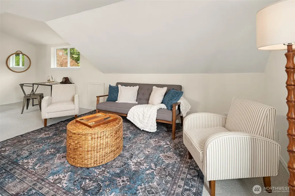 22113 Dockton Road SW Vashon WA 98070