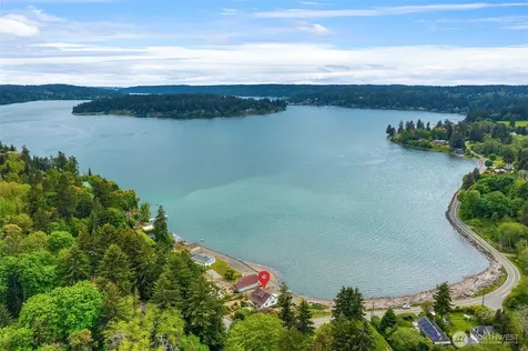 22113 Dockton Road SW Vashon WA 98070