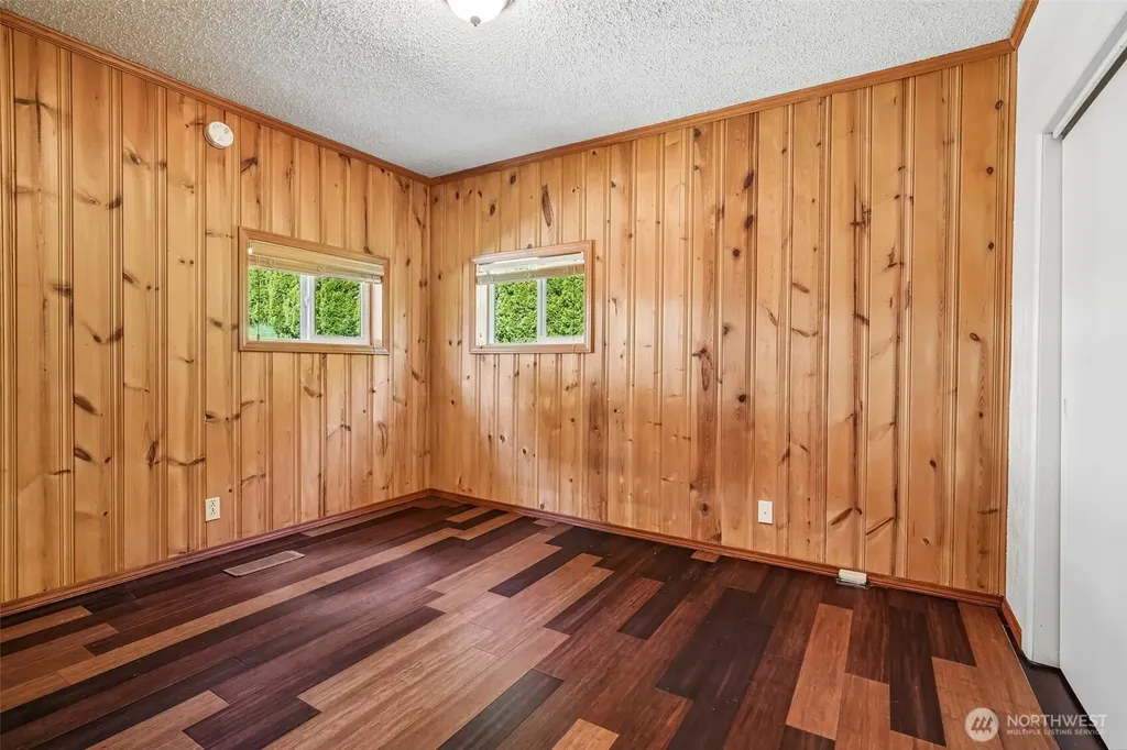 16804 SE 128th Street Renton WA 98059
