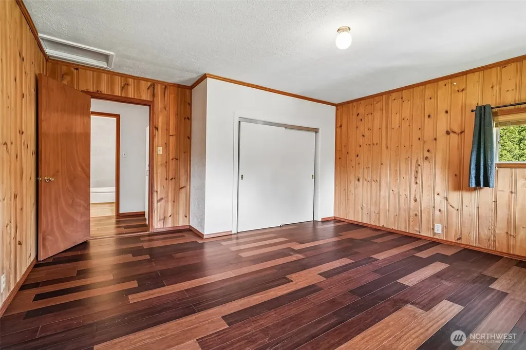 16804 SE 128th Street Renton WA 98059