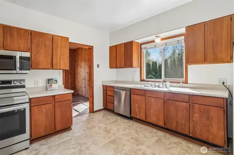 16804 SE 128th Street Renton WA 98059