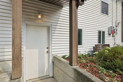 16804 SE 128th Street Renton WA 98059