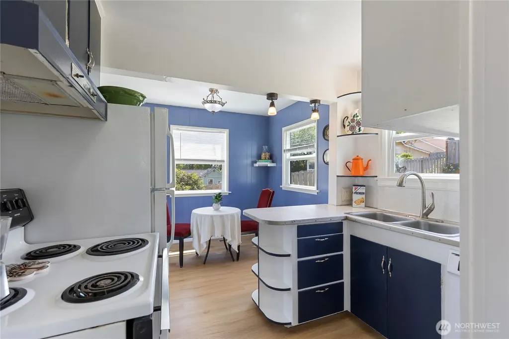 1749 Trenton Avenue Bremerton WA 98310