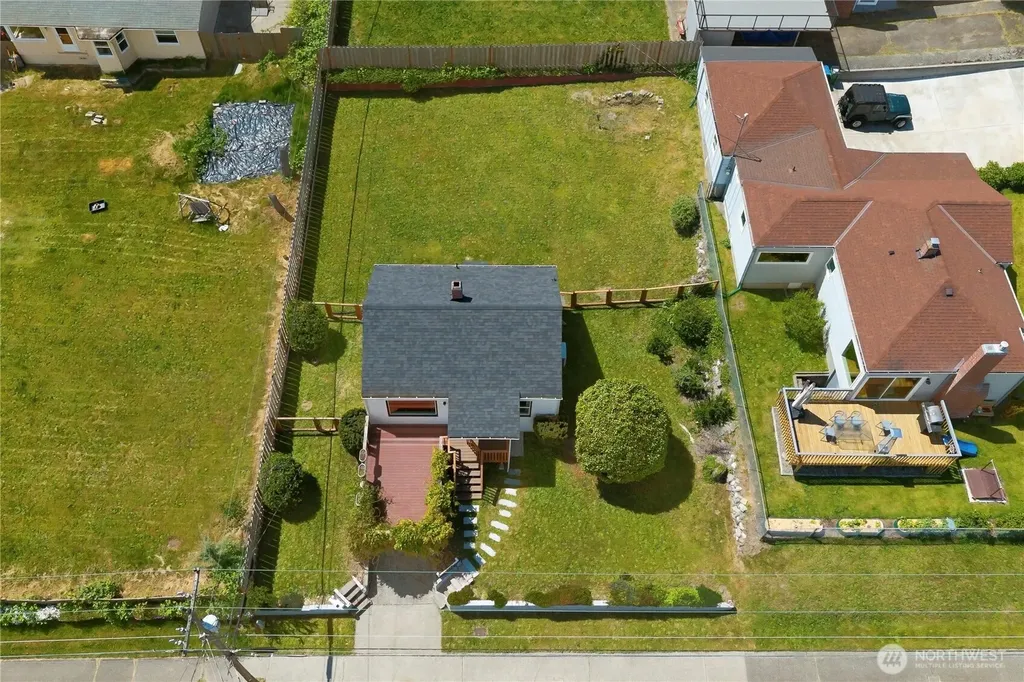 1749 Trenton Avenue Bremerton WA 98310