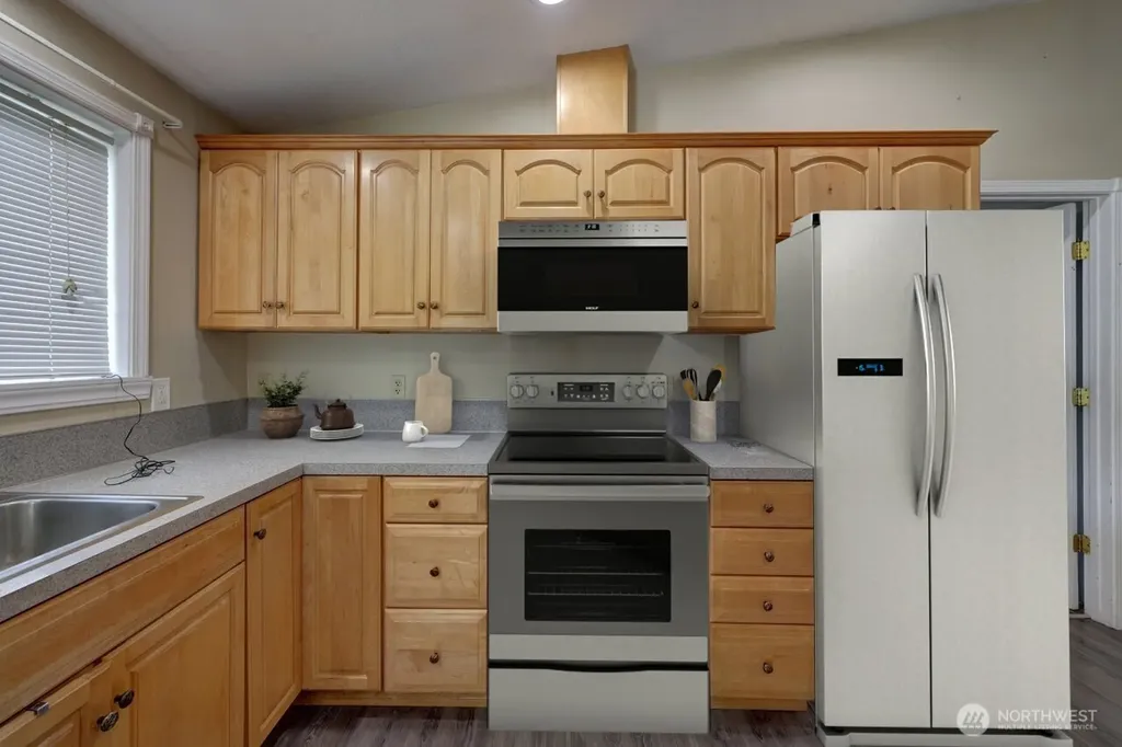 816 325th Street Ocean Park WA 98640