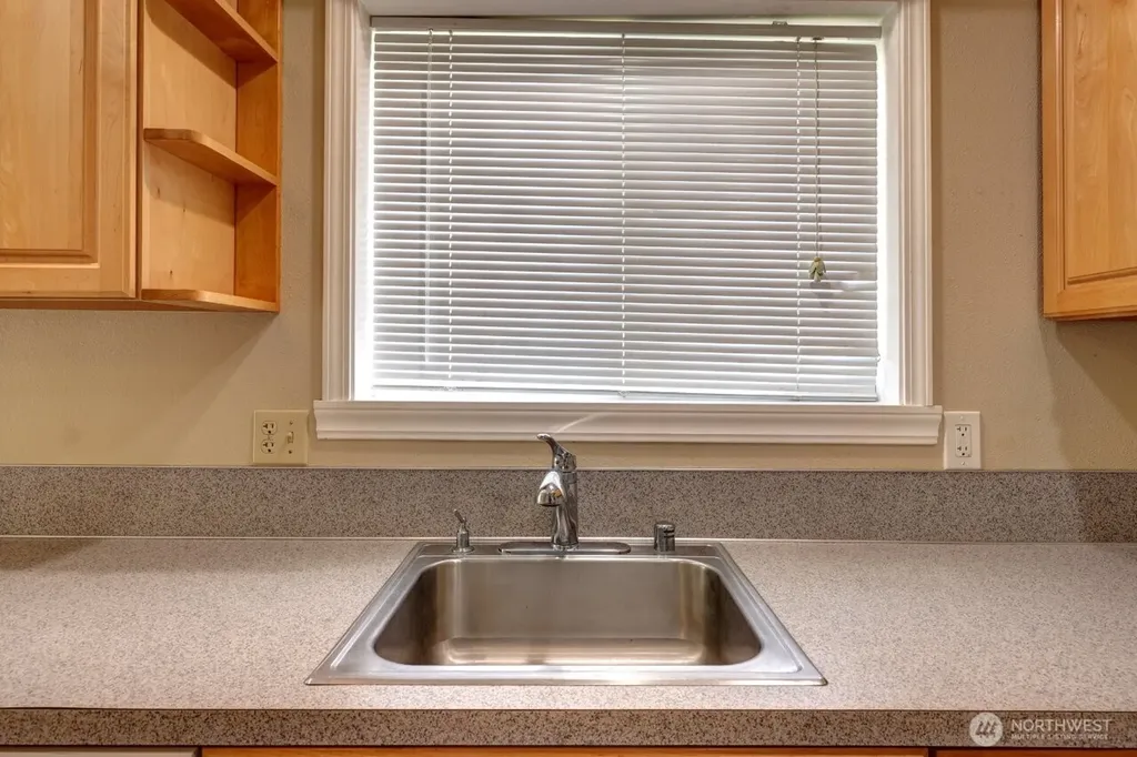 816 325th Street Ocean Park WA 98640