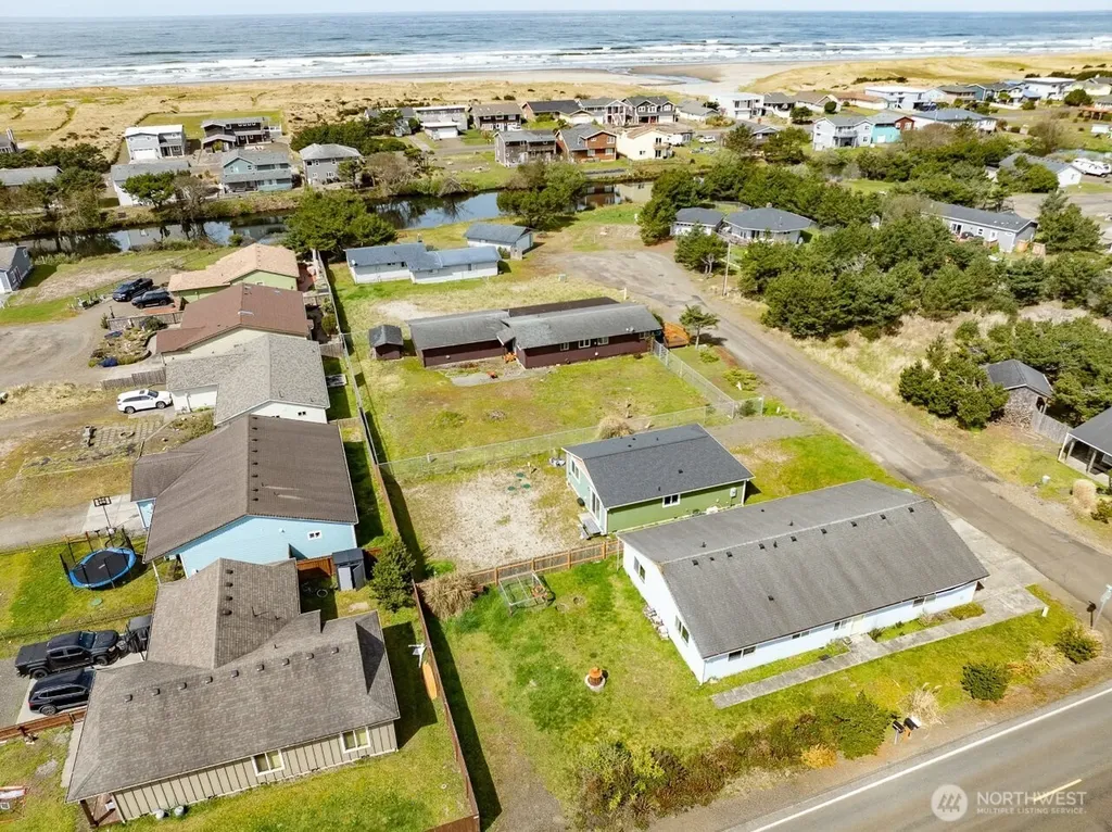 816 325th Street Ocean Park WA 98640