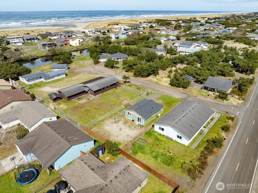 816 325th Street Ocean Park WA 98640
