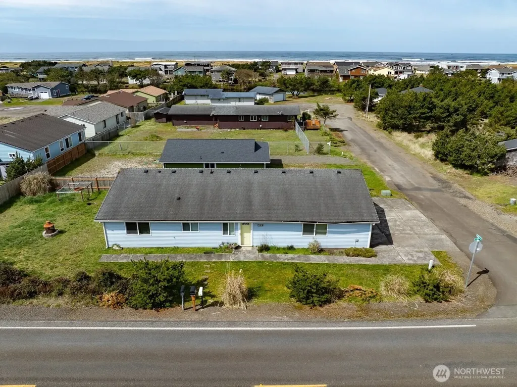 816 325th Street Ocean Park WA 98640