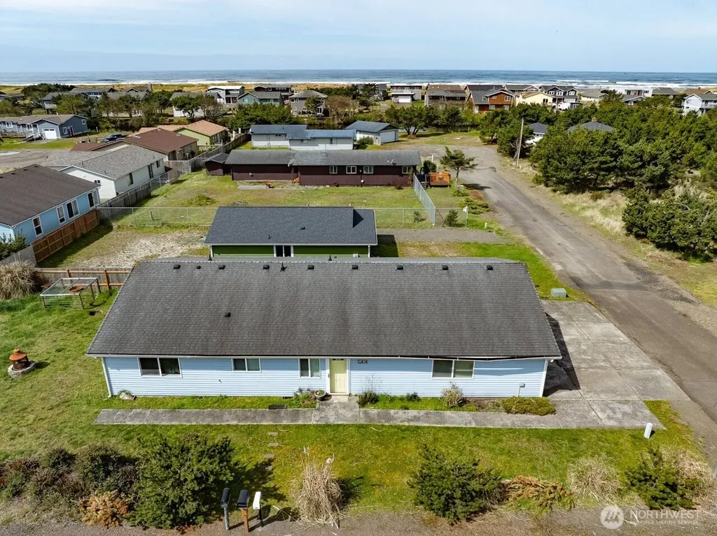 816 325th Street Ocean Park WA 98640