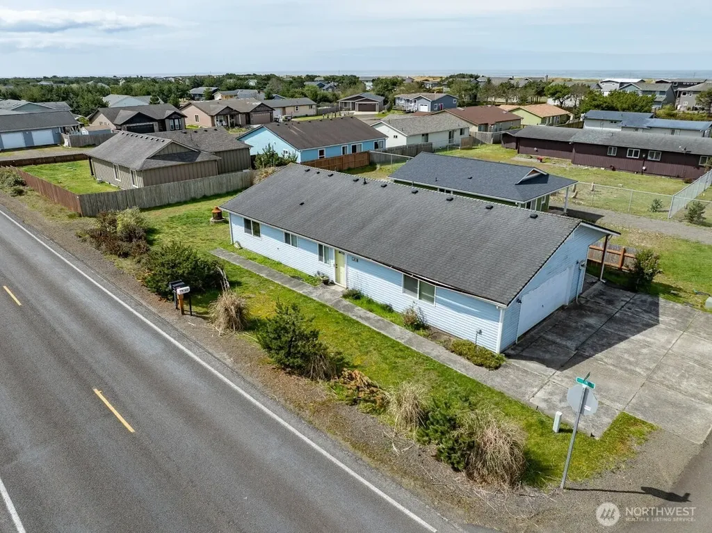 816 325th Street Ocean Park WA 98640