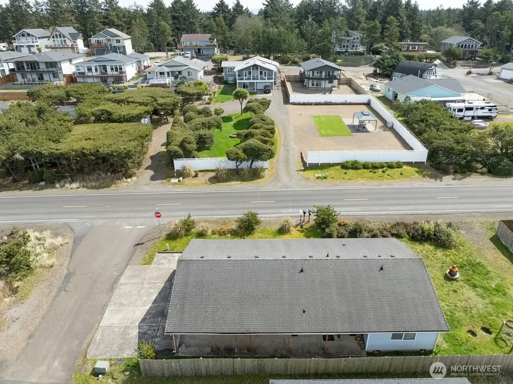 816 325th Street Ocean Park WA 98640