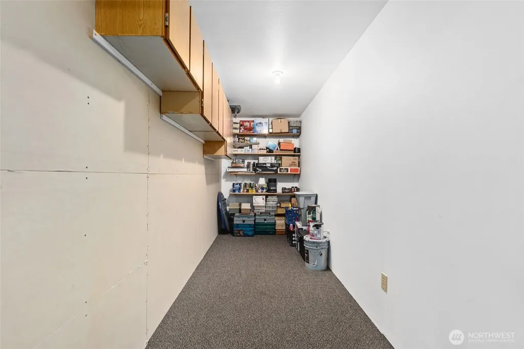 61 Columbia Drive Kettle Falls WA 99141