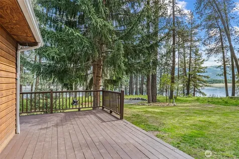 61 Columbia Drive Kettle Falls WA 99141