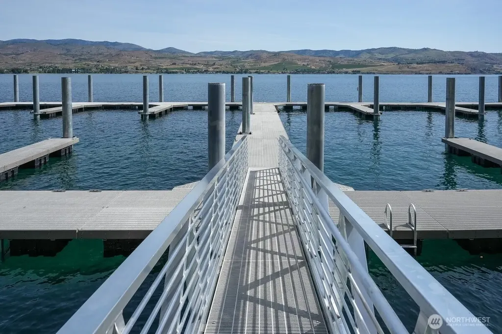 4124 Lakeview Place Chelan WA 98816