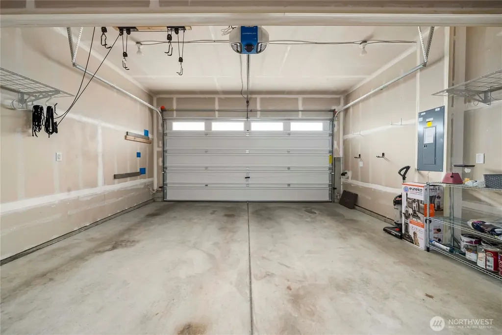 10214 SE 268th Place Kent WA 98030