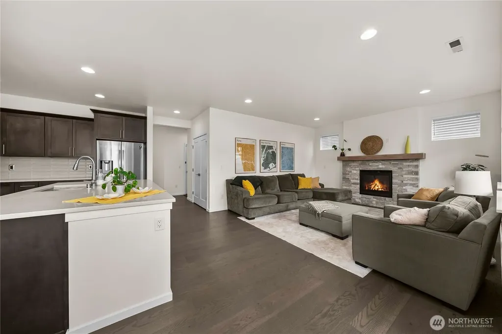 10214 SE 268th Place Kent WA 98030