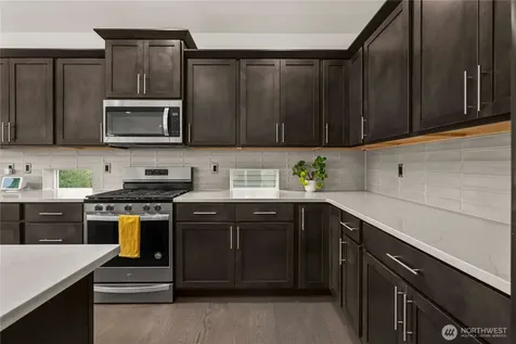 10214 SE 268th Place Kent WA 98030