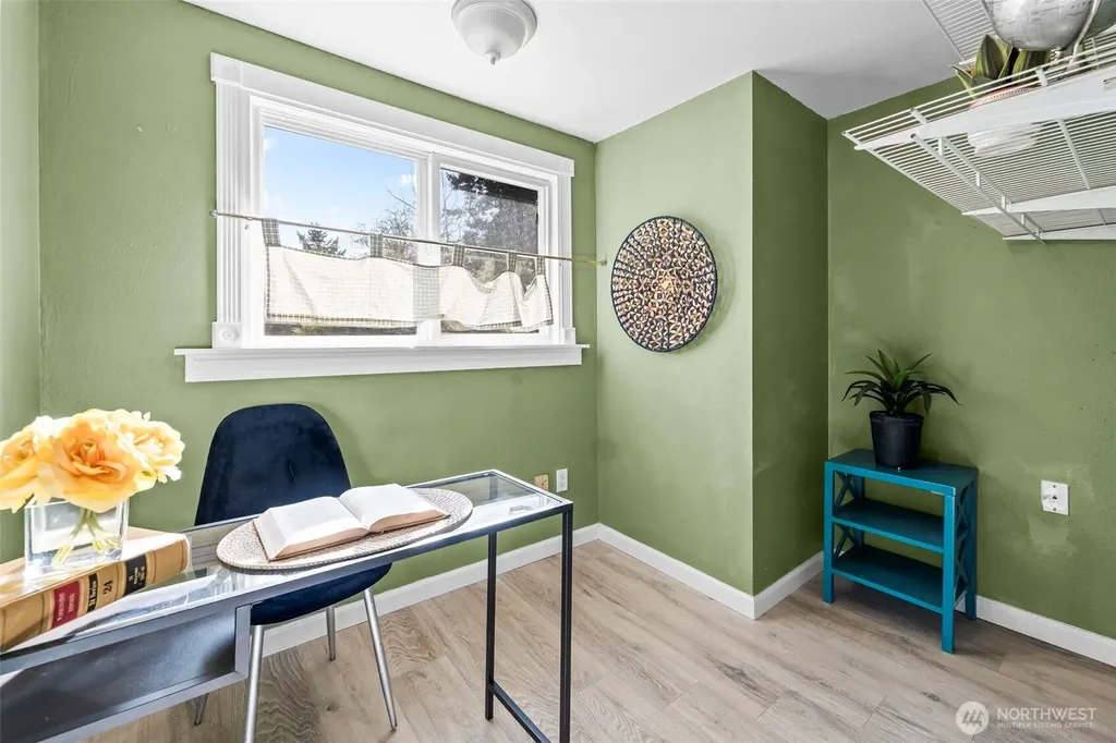 624 W Willis Street Kent WA 98032