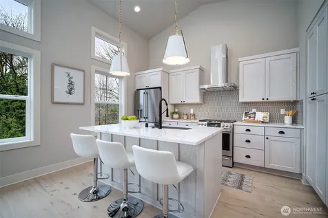 436 20th Avenue Kirkland WA 98033