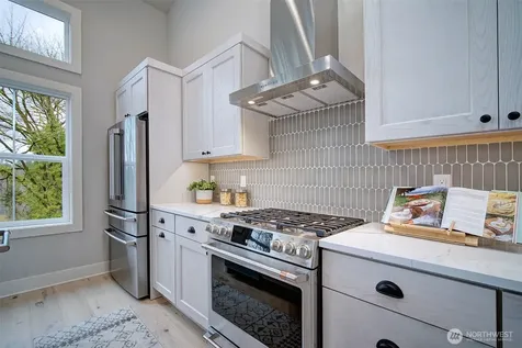436 20th Avenue Kirkland WA 98033