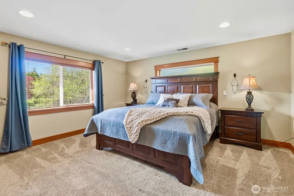2222 29th Avenue Ct SW Puyallup WA 98373
