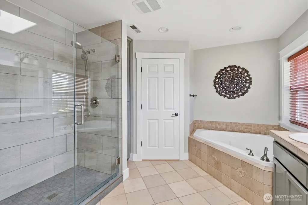 2222 29th Avenue Ct SW Puyallup WA 98373