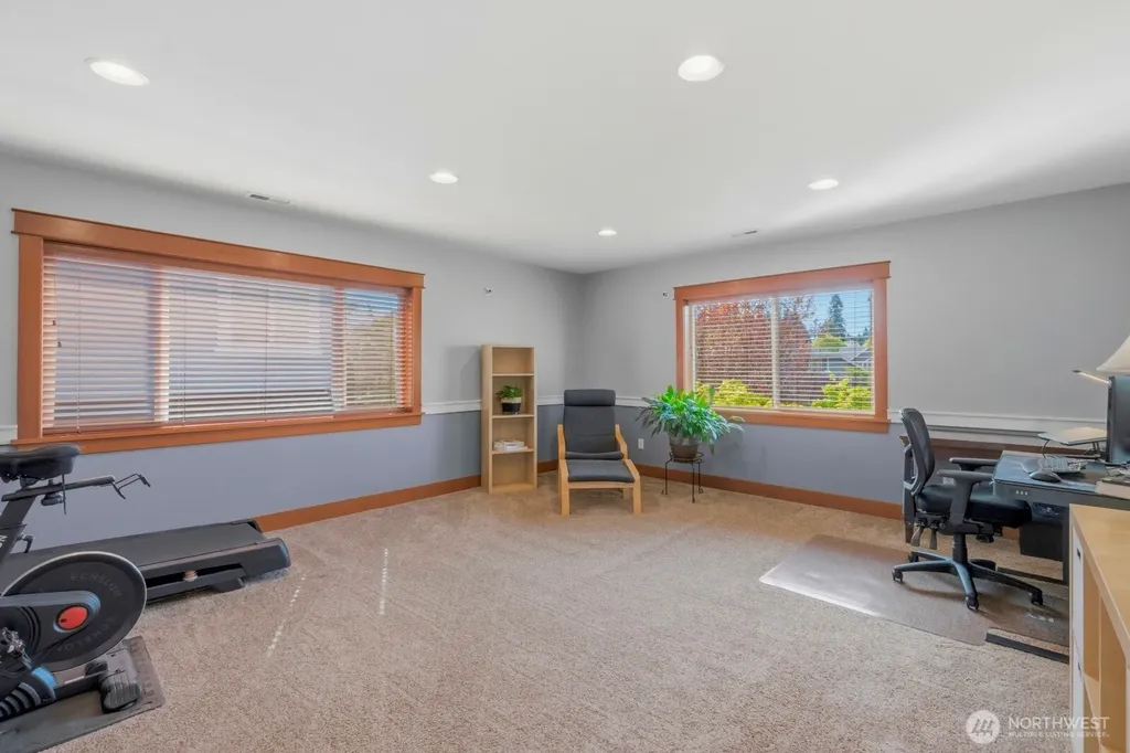 2222 29th Avenue Ct SW Puyallup WA 98373