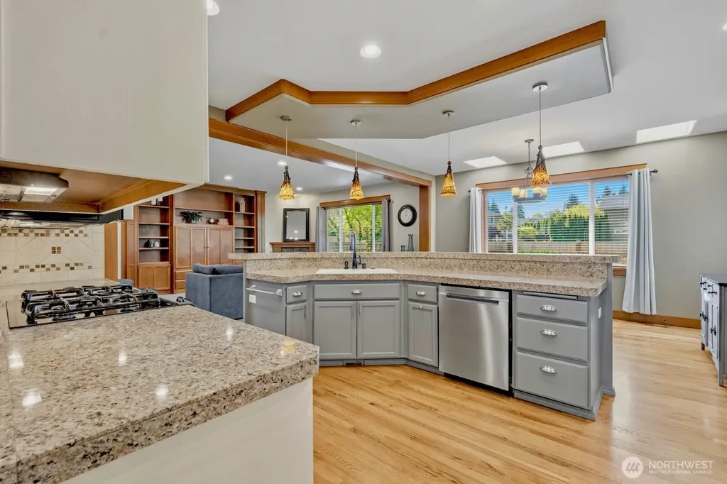 2222 29th Avenue Ct SW Puyallup WA 98373