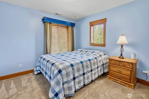 2222 29th Avenue Ct SW Puyallup WA 98373