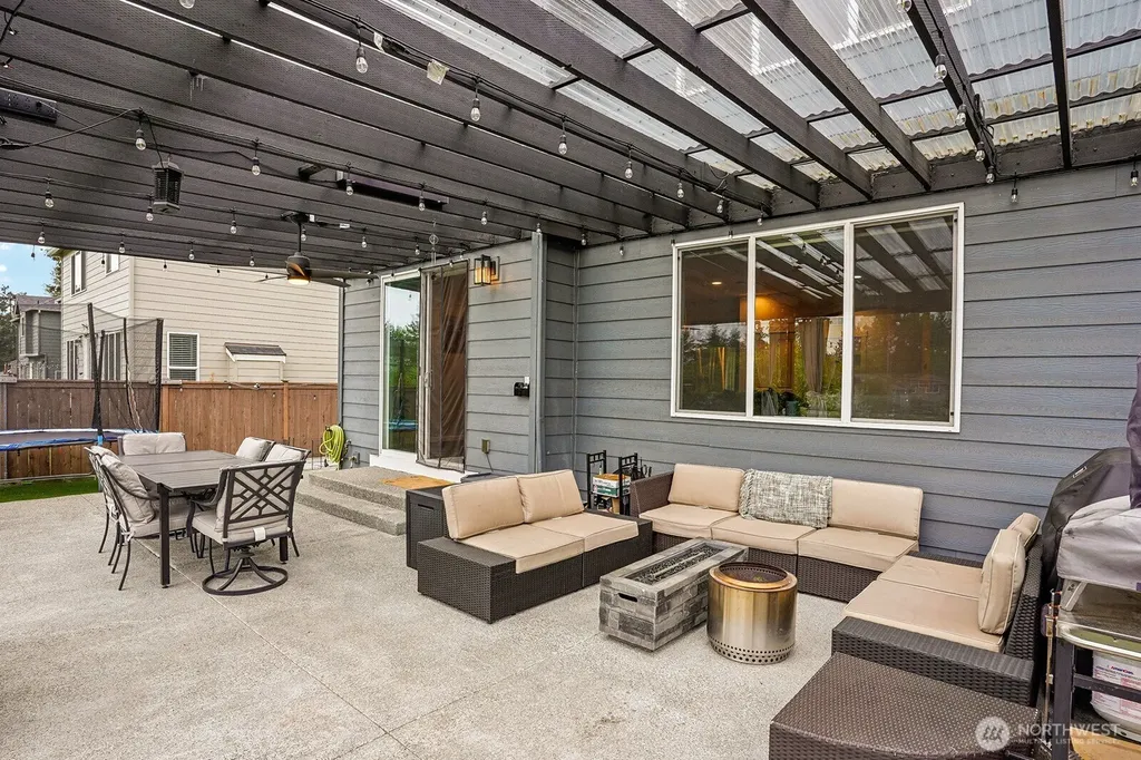 11223 SE 252nd Street Kent WA 98030