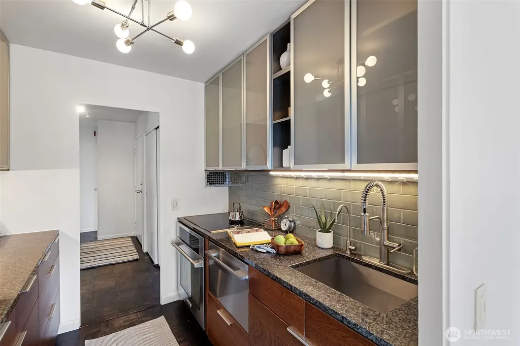 1221 Minor Avenue Seattle WA 98101