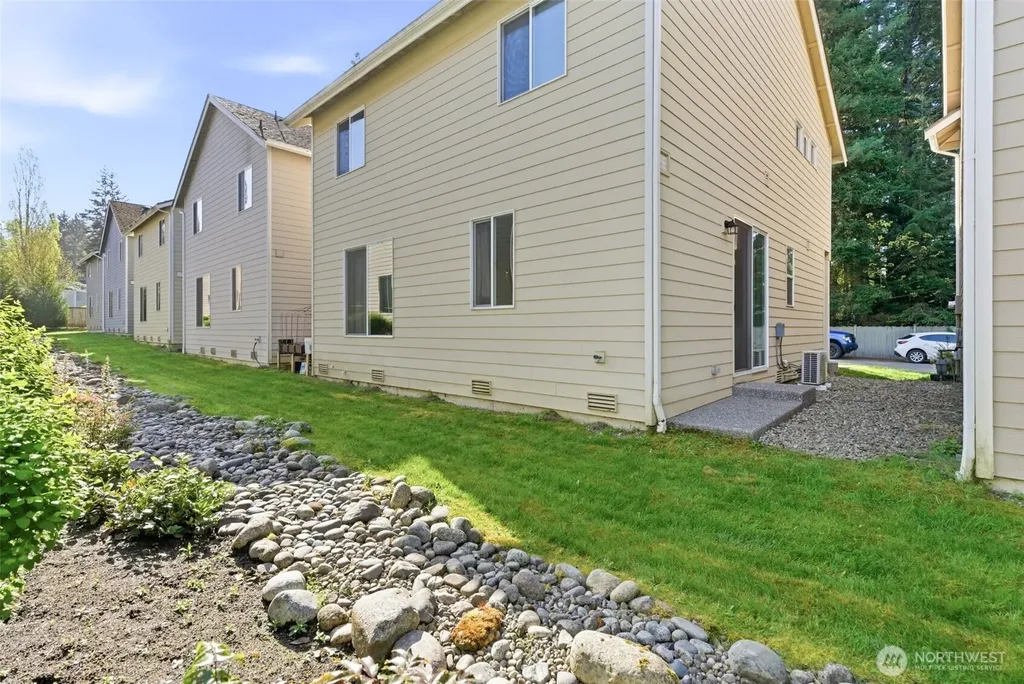 1569 NE Fontaine Way Poulsbo WA 98370