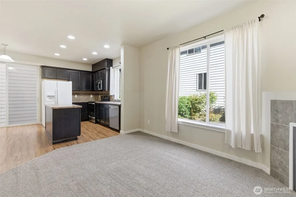 1569 NE Fontaine Way Poulsbo WA 98370