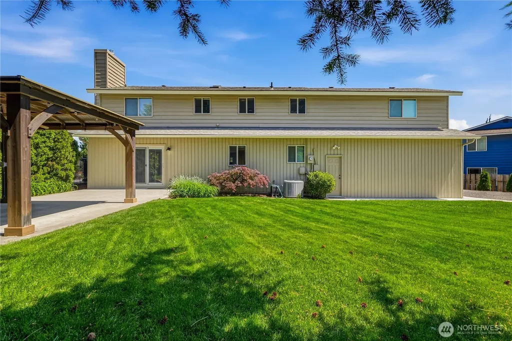 1719 Lexington Place Wenatchee WA 98801