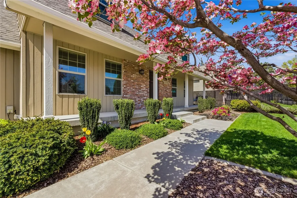 1719 Lexington Place Wenatchee WA 98801