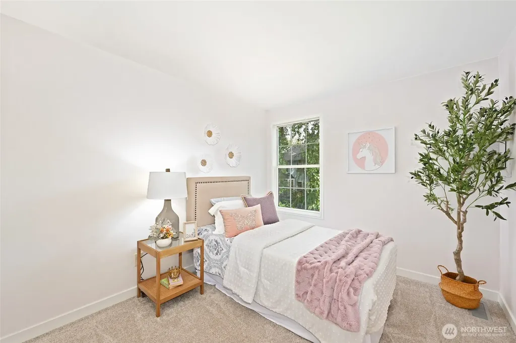 10263 NE 129th Lane Kirkland WA 98034