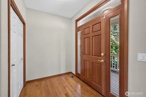 4404 Landmark Drive Mount Vernon WA 98274