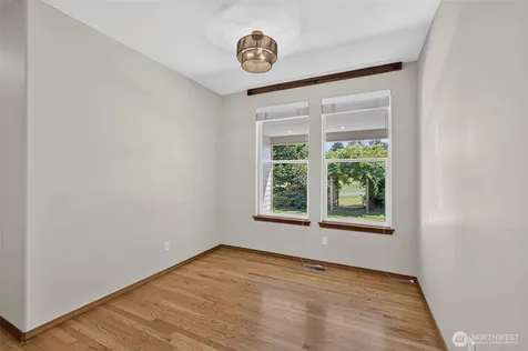 4404 Landmark Drive Mount Vernon WA 98274