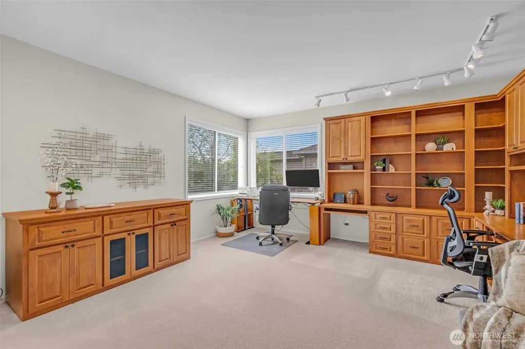 26637 SE 15th Street Sammamish WA 98075