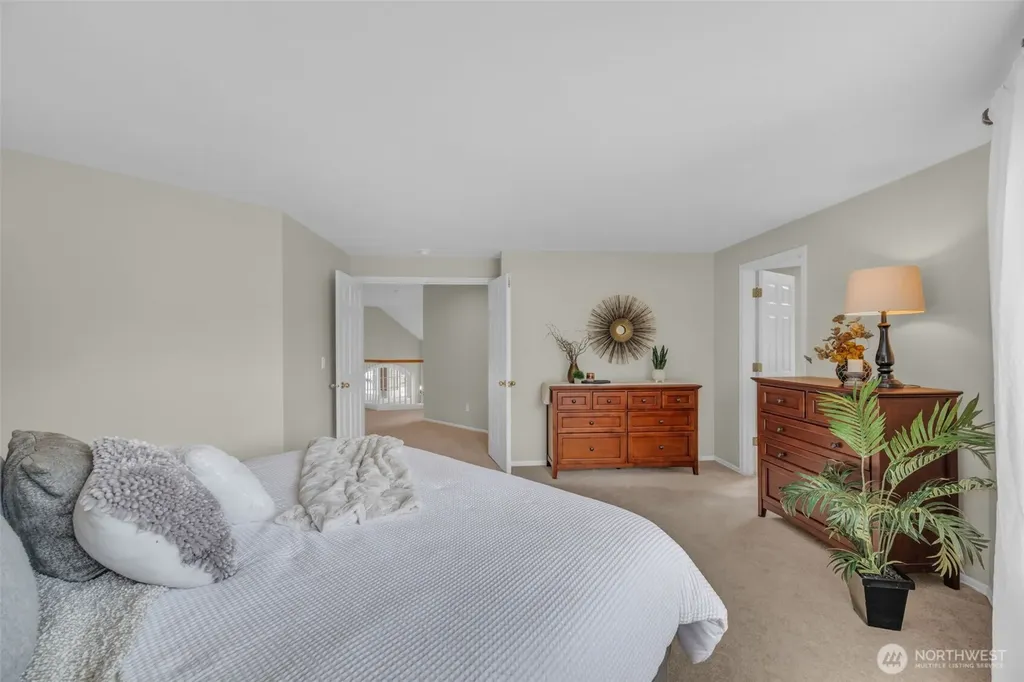 26637 SE 15th Street Sammamish WA 98075